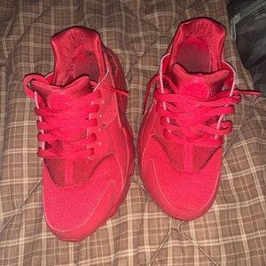 Red Nike Huaraches